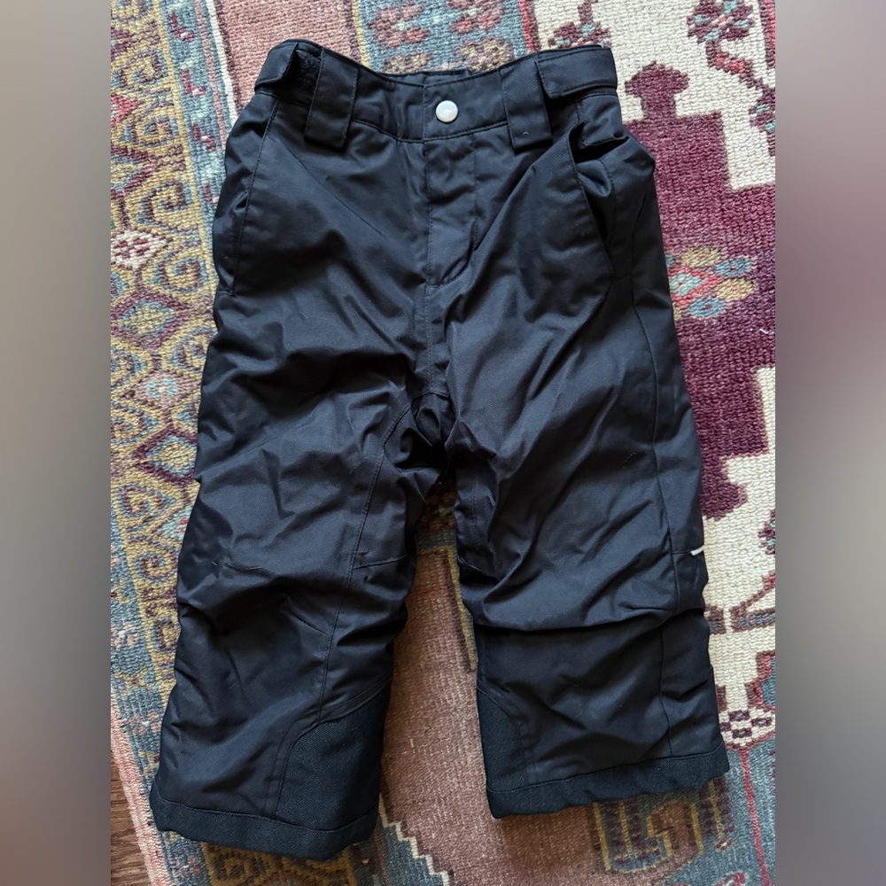 Black Columbia snow pants 3T